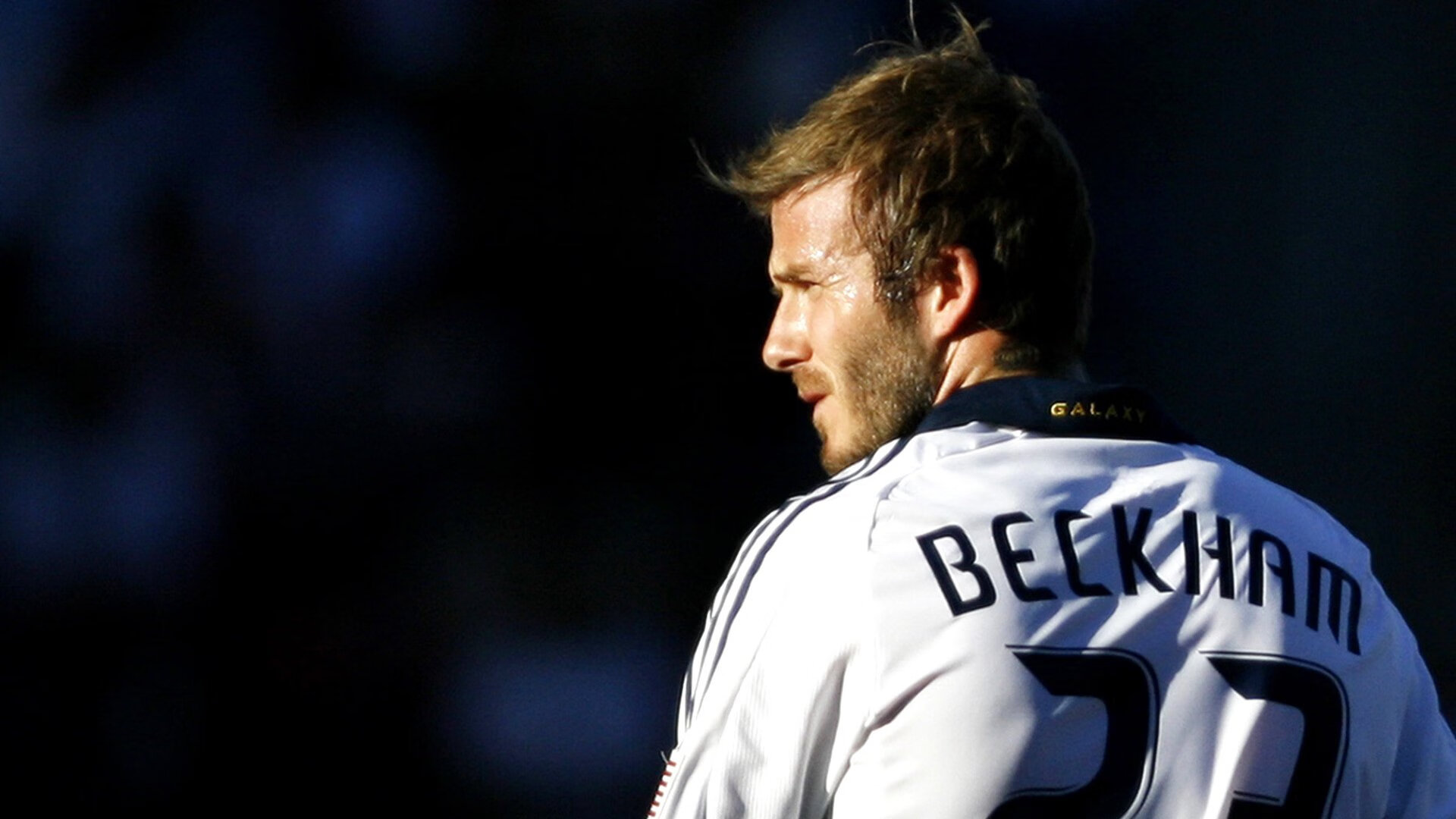 开云平台-当绿色狂潮遭遇金色高原，锡安·威廉姆森的非凯尔特统治艺术